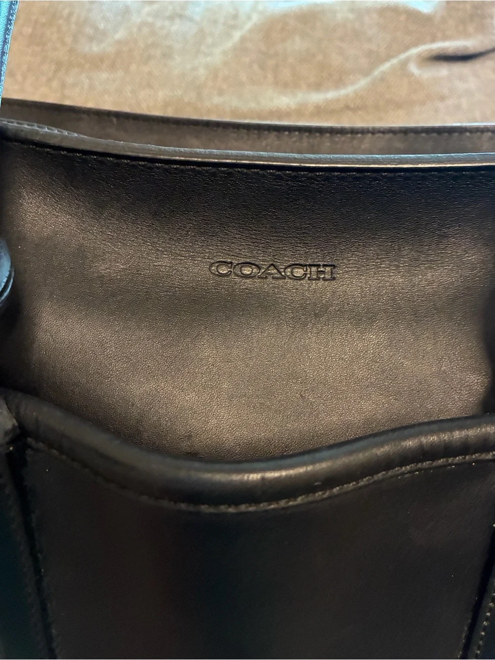 Coach Black Leather Tote with Gold Accents vintage 2012 fabrication